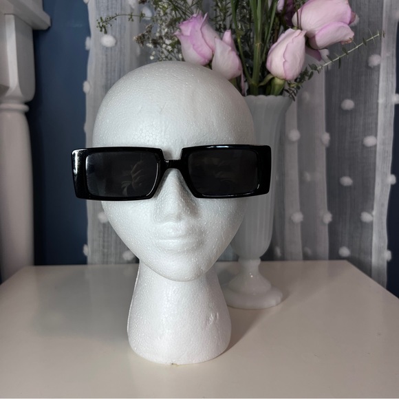 Rectangular Black Sunglasses - Picture 2 of 6